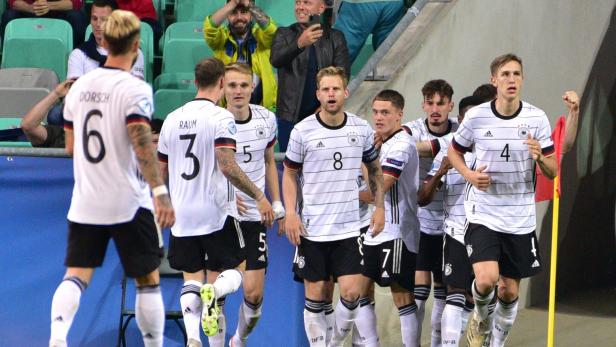 Deutschland holte mit Berisha und Adeyemi U21-EM-Titel