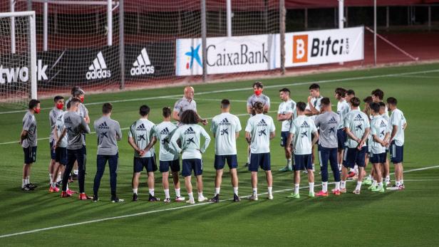 Spain U21 training