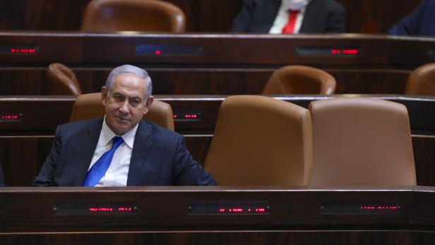 Israeli parliament voting for governmental change