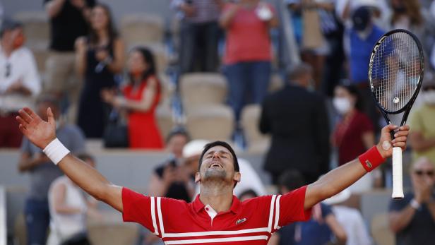Nach 0:2-Rückstand gegen Tsitsipas: Djokovic gewinnt die French Open