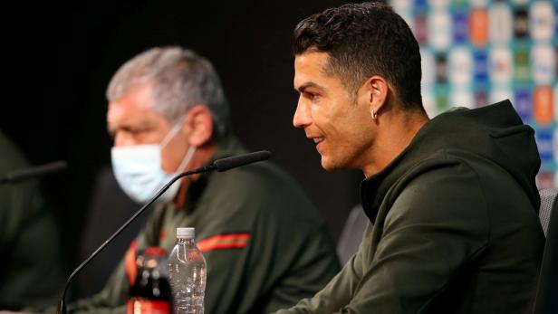 Ronaldo, Pogba und Co.: Die EM-Stars greifen immer öfter zur Flasche