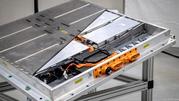 Volvo und Northvolt wollen Batteriezellen produzieren Volvo und Northvolt wollen Batteriezellen produzieren