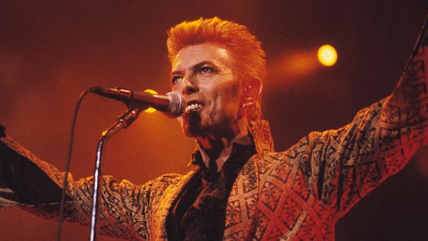 David Bowie im Jahr 1997 - einer Schaffensphase, in der er auch die Serie &quot;DHead&quot; malte.