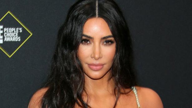 Kim Kardashian sorgt mit modischem Fehltritt im Vatikan für Kopfschütteln