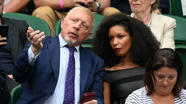 Boris Becker bei Vernissage von Sohn Noah in Palma - mit Freundin und Exfrau
