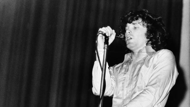Jim Morrison: "... dann sing ich euch halt dieses Scheißlied"