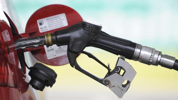 Diesel- und Benzinpreise immer noch zu hoch