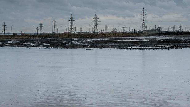 TOPSHOT-AZERBAIJAN-OIL-ENVIRONMENT