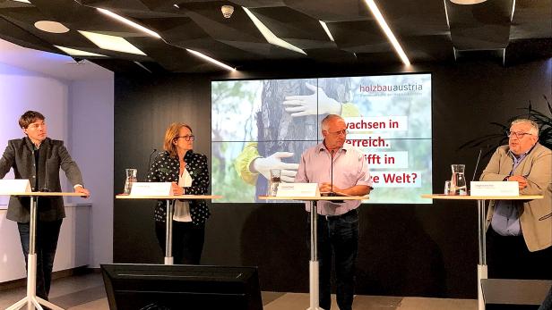 Pressekonferenz von Holzbau Austria am 06.07.2021 in Wien