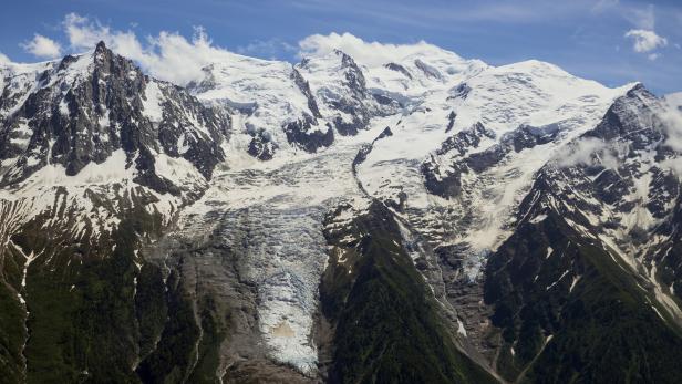 Zwei österreichische Alpinisten im Mont Blanc-Massiv gerettet