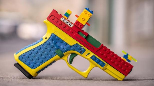 Lego verärgert über Pistole, die wie Spielzeug aussieht