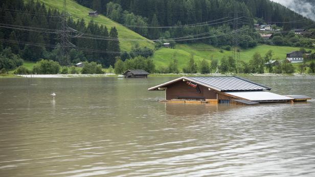 Unwetter in Österreich: Entspannung im Westen, aber Pegel der Donau steigen