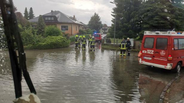 Hunderte FF-Einsätze nach Starkregen in Niederösterreich