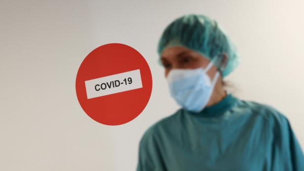 Schützen harmlosere Coronaviren vor schweren Covid-19-Verläufen?