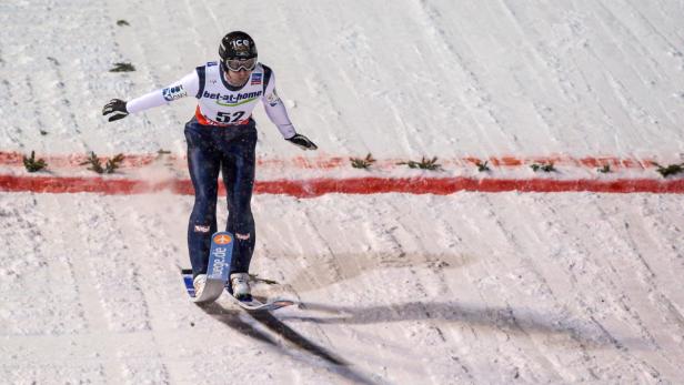 NORDISCHE SKI-WM IN VAL DI FIEMME: SKISPRINGEN HER