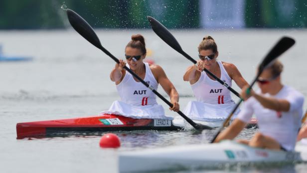 Canoe Sprint - Women's K2 500m - Heats