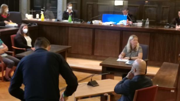 24 Geschworene in drei Prozessen mussten in St. Pölten den Fall eines 47-jährigen Ehemanns verhandeln