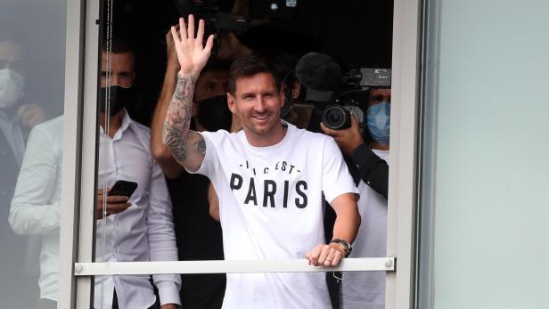 Superstar Lionel Messi ist in Paris gelandet