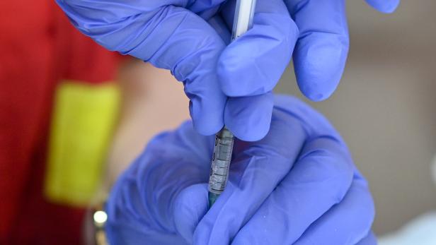 Corona-Impfung rettete in Europa 500.000 Menschen das Leben