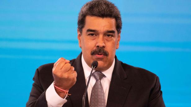 Regierungschef Maduro soll freie Wahlen garantieren