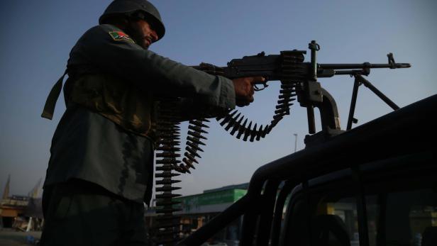 Taliban-Kämpfer nahmen Präsidentenpalast ein