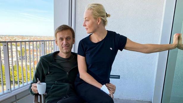 Nawalny und seine Frau Julia