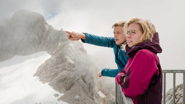 Kaineder und Gewessler am Dienstag am Dachstein-Gletscher