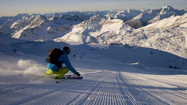 BILD zu TP/OTS - Erlebnis 3000: Skifahren am Mölltaler Gletscher