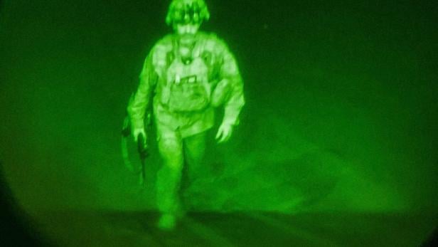 Last American Soldier leaves Afghanistan