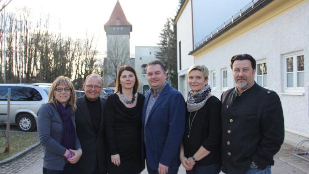 Protest gegen "begrenzte Schule"