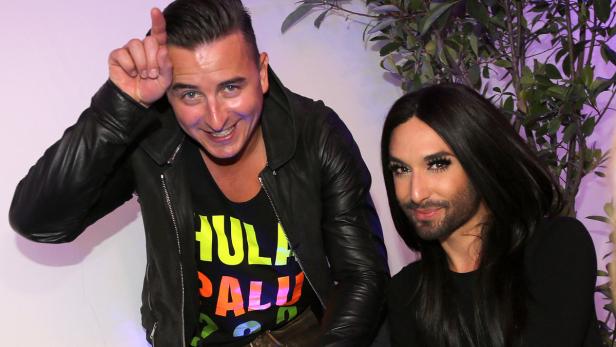 Andreas Gabalier begrüßte Conchita Wurst im VIP-Zelt der &quot;Starnacht aus der Wachau&quot;