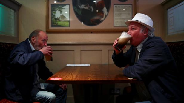 Brexit-Transportkrise: In Englands Pubs geht das Bier aus