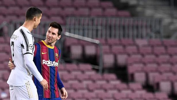 Zwei Superstars als Schnäppchen: Ronaldo und Messi.