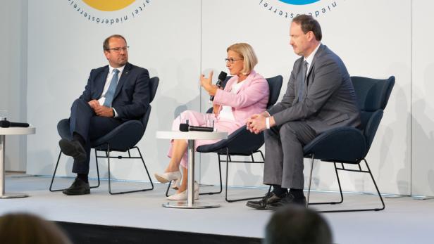 ÖVP-Treffen in Krems: Arbeit und Gesundheit als Zukunftsthemen