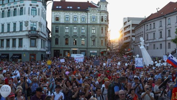 Regelmäßig kommt es in Slowenien zu Protesten gegen die Corona-Maßnahmen der Regierung.