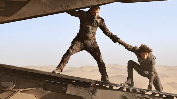 Josh Brolin (li.) und Timothée Chalamet im Blockbuster-Spektakel „Dune“ von Denis Villeneuve