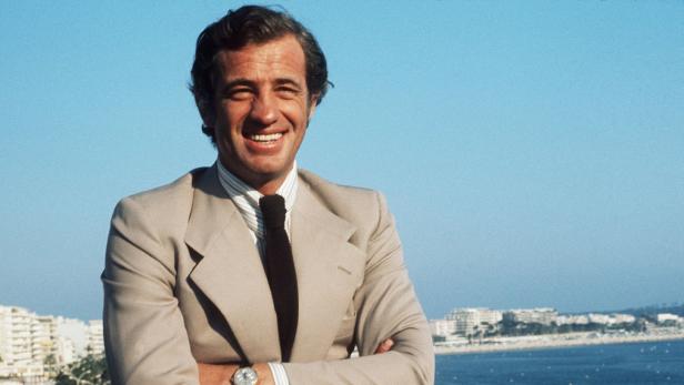 Ein stets lässiger Typ: Der französische Leinwandstar Jean-Paul Belmondo während des Filmfestivals in Cannes im Mai 1974.