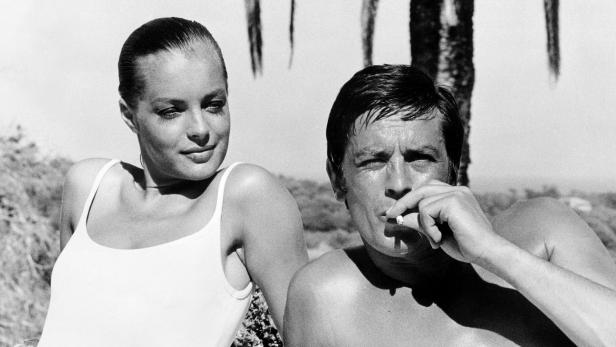 Romy Schneider und Alain Delon 1968 bei Dreharbeiten zu &quot;Der Swimmingpool“
