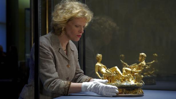 Unter den Prunkstücken befindet sich die &quot;Saliera&quot; von Benvenuto Cellini. Die goldene Kleinskulptur erlangte durch ihren spektakulären Diebstahl im Jahr 2003 und ihre dramatische Wiederauffindung im Jahr 2006 Berühmtheit.