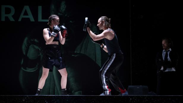 "Othello": Toller Titelfight im Boxen, der letztlich aber nur Verlierer kennt