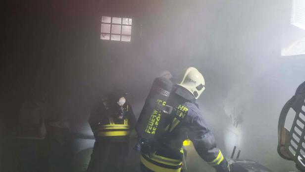 Zwei Verletzte bei Kellerbrand in St. Pölten