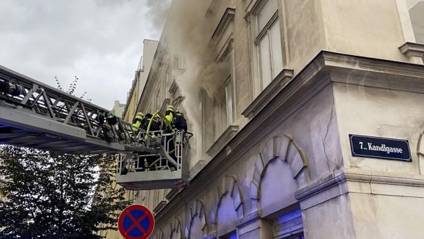 81-Jährige nach Zimmerbrand in Wien-Neubau gestorben