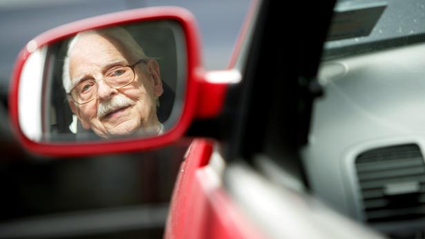 Senioren im Straßenverkehr