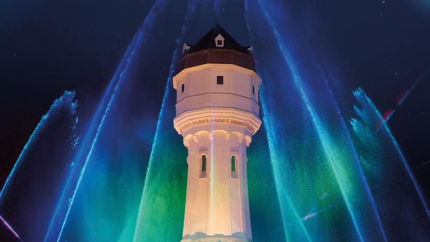 Der Wasserturm wird zum 110-jährigen Jubiläum spektakulär in Szene gesetzt