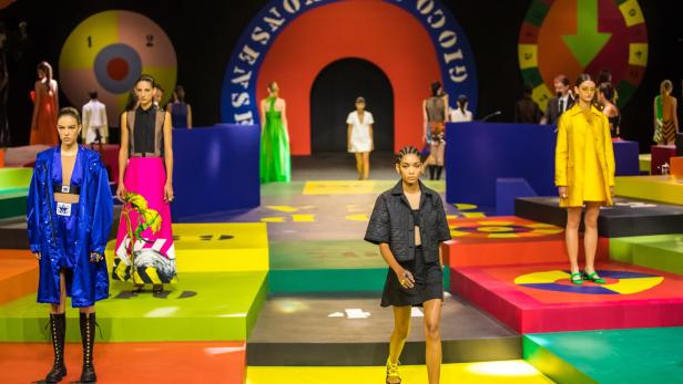Fashion Week in Paris: Dior präsentierte Mode auf dem Spielbrett