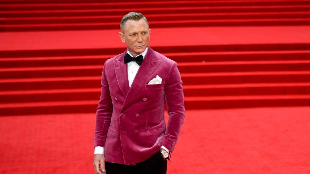 Häme über Craig-Sakko: "James Bond würde so etwas nie tragen"