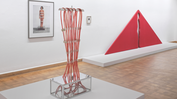 KURIER_Gewinnspiel_Rebecca Horn_Ausstellungsansicht