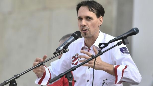 Anti-Corona-Aktivist Rutter in Wien vor Gericht