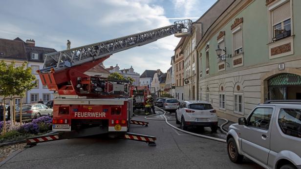 FF Krems im Einsatz bei Wohnungsbrand in Innenstadt