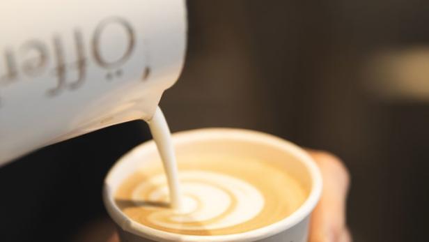 Warum Trend-Bäcker Öfferl jetzt auch Kaffee selber röstet